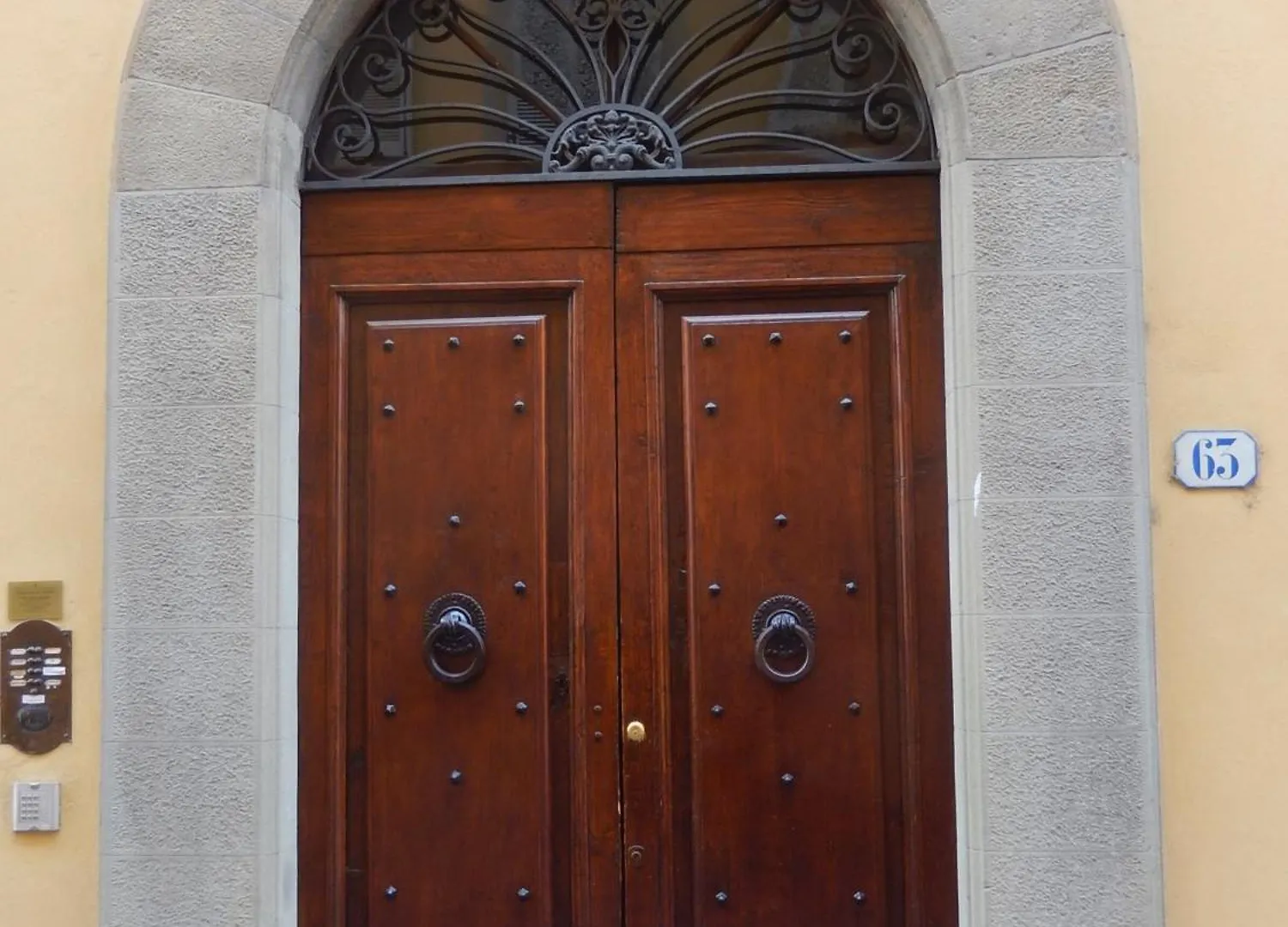 Charming & Authentic 1Br In Florence Historic Center, Near The Duomo Apartmán